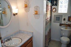 2330 E Montecito Ave, Phoenix, AZ 85016 photo 9