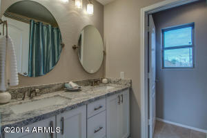 1138 S Roca St, Gilbert, AZ 85296 photo 11