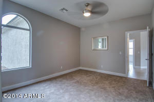 1138 S Roca St, Gilbert, AZ 85296 photo 4