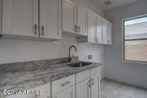 1138 S Roca St, Gilbert, AZ 85296 photo 9