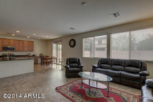 1075 E Rojo Way, Gilbert, AZ 85297 photo 8