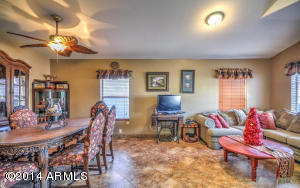 1209 E Washington Ave, Gilbert, AZ 85234 photo 4