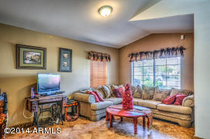 1209 E Washington Ave, Gilbert, AZ 85234 photo 9
