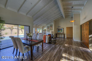 2556 E Denton Ln, Phoenix, AZ 85016 photo 5