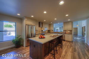 2556 E Denton Ln, Phoenix, AZ 85016 photo 7