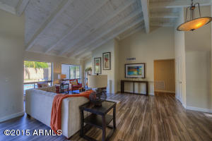 2556 E Denton Ln, Phoenix, AZ 85016 photo 3