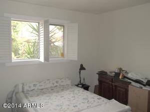 230 E Cairo Dr, Tempe, AZ 85282 photo 5