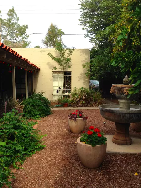 734 W Mcdowell Rd, Phoenix, AZ 85007 photo 1