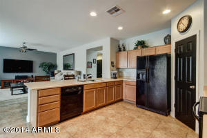 1114 E Rojo Way, Gilbert, AZ 85297 photo 17