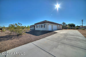 6631 E Heather Dr, Mesa, AZ 85215 photo 2