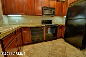 4488 E Thomas Rd #1031, Phoenix, AZ 85018 photo 11