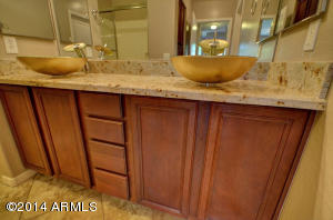 4488 E Thomas Rd #1031, Phoenix, AZ 85018 photo 5