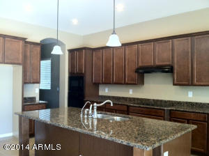 2535 E Penedes Dr, Gilbert, AZ 85298 photo 5