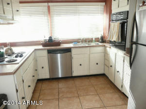 1610 E Donner Dr, Tempe, AZ 85282 photo 2