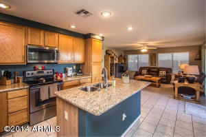 6336 E Rochelle St, Mesa, AZ 85215 photo 2