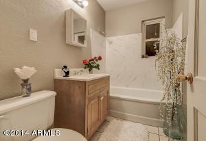 1002 E Glenrosa Ave, Phoenix, AZ 85014 photo 6