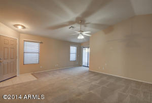 3224 E Hononegh Dr, Phoenix, AZ 85050 photo 4