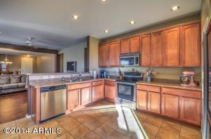 985 S Pheasant Dr, Gilbert, AZ 85296 photo 6