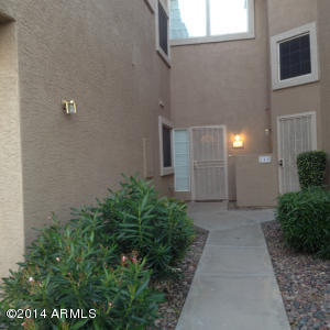 1633 E Lakeside Dr #146, Gilbert, AZ 85234 photo 2