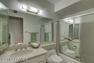 2257 E Becker Ln, Phoenix, AZ 85028 photo 9