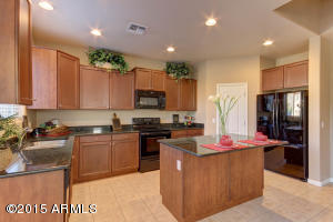 3462 E Liberty Ln, Gilbert, AZ 85296 photo 9