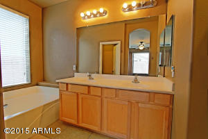 4317 E Oxford Ln, Gilbert, AZ 85295 photo 11