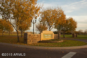 3421 E Marlene Dr, Gilbert, AZ 85296 photo 2