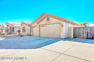 897 E Cedar Dr, Chandler, AZ 85249 photo 3