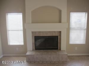 4028 E Robin Ln, Phoenix, AZ 85050 photo 11