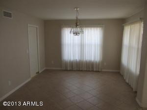 4028 E Robin Ln, Phoenix, AZ 85050 photo 12