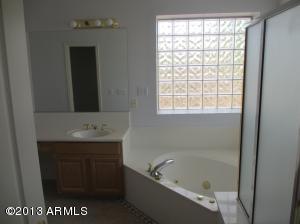 4028 E Robin Ln, Phoenix, AZ 85050 photo 19