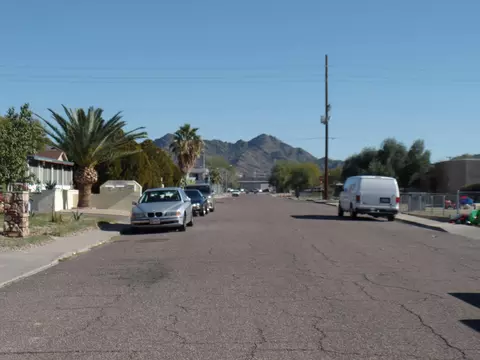 325 E Purdue Ave, Phoenix, AZ 85020 photo 10
