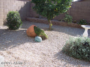 3823 E Monona Dr, Phoenix, AZ 85050 photo 3