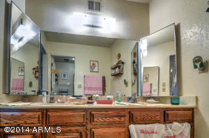 1621 E Vaughn St, Tempe, AZ 85283 photo 18