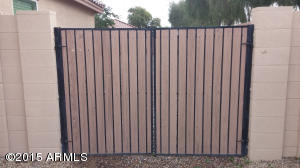 5043 S 25th Dr, Phoenix, AZ 85041 photo 2