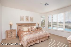 3725 E Meadowview Dr, Gilbert, AZ 85298 photo 7