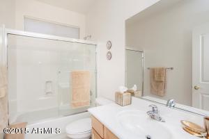 3725 E Meadowview Dr, Gilbert, AZ 85298 photo 10