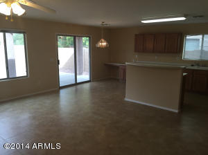 1722 E Branham Ln, Phoenix, AZ 85042 photo 3
