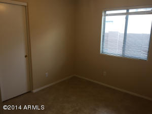 1722 E Branham Ln, Phoenix, AZ 85042 photo 11