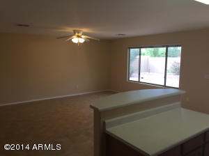 1722 E Branham Ln, Phoenix, AZ 85042 photo 4