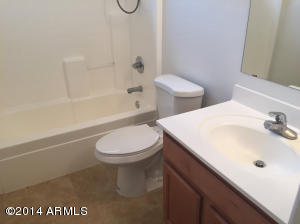 1722 E Branham Ln, Phoenix, AZ 85042 photo 10
