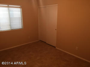 1722 E Branham Ln, Phoenix, AZ 85042 photo 8