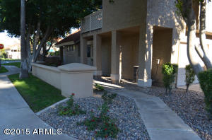 1633 E Lakeside Dr #173, Gilbert, AZ 85234 photo 2
