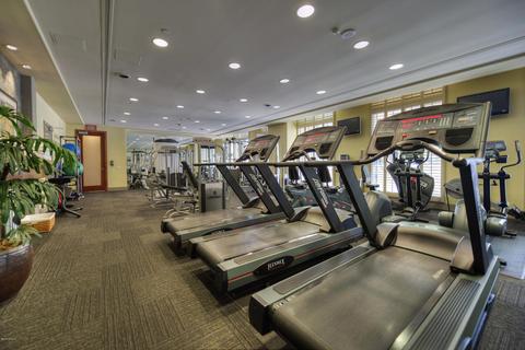 2402 Esplanade Ln #402, Phoenix, AZ 85016 photo 30