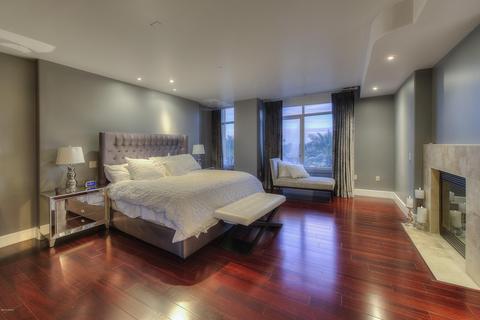 2402 Esplanade Ln #402, Phoenix, AZ 85016 photo 15