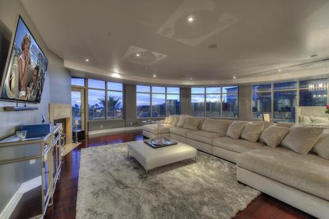 2402 Esplanade Ln #402, Phoenix, AZ 85016 photo 6