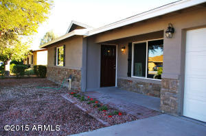 1867 Ellis Dr, Tempe, AZ 85282 photo 1