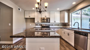 2426 S Beverly --, Mesa, AZ 85210 photo 9