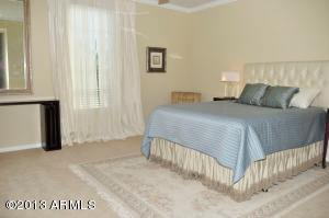 3922 E Cat Balue Dr, Phoenix, AZ 85050 photo 14
