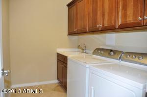3922 E Cat Balue Dr, Phoenix, AZ 85050 photo 22